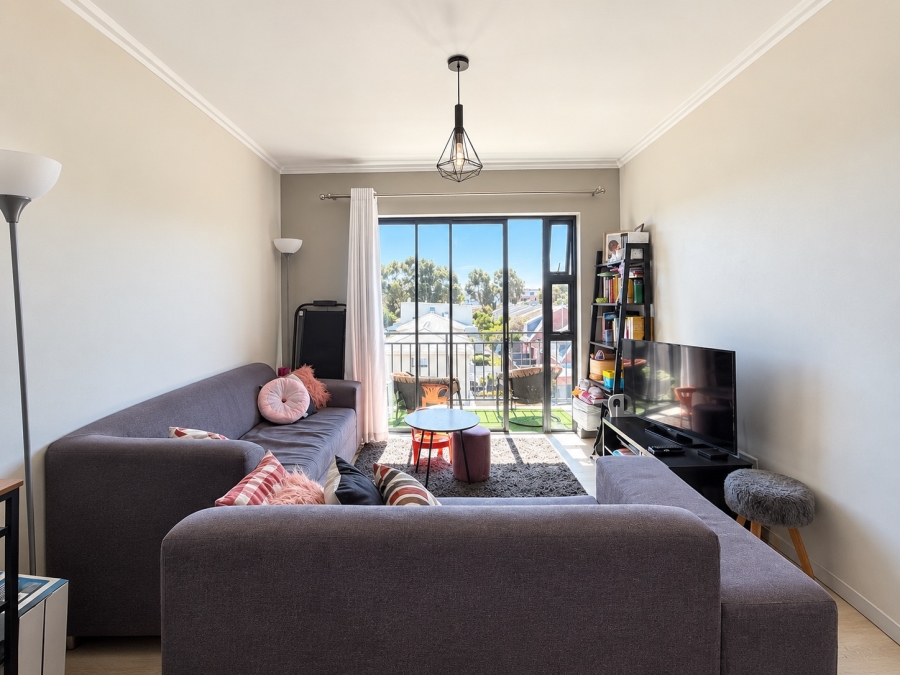 2 Bedroom Property for Sale in Table View Western Cape